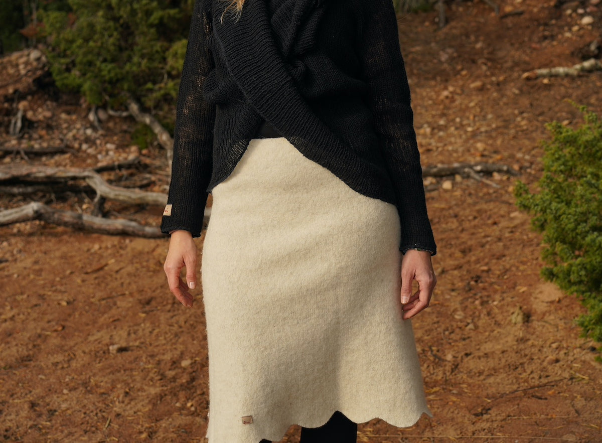 Uldnederdel | færøsk uld | nederdel med kant | | uld – by Ritz