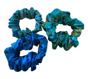 Scrunchies i vintagesilke, 3 pk. i blå og turkise farver